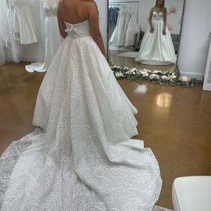 Elizabeth Lee Couture Wedding Gown